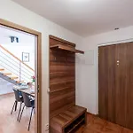 2-Level Apartment With Large Balcony